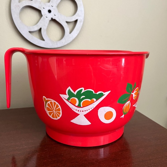 Vintage Other - Vintage Emsa Retro Red Melamine Bowl with Graphics